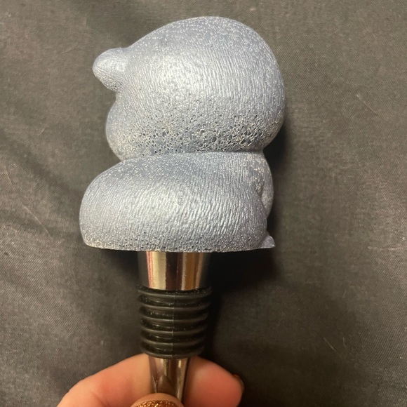 Sassy Grey Kitty Homemade Wine Bottle Stopper - Picture 4 of 5